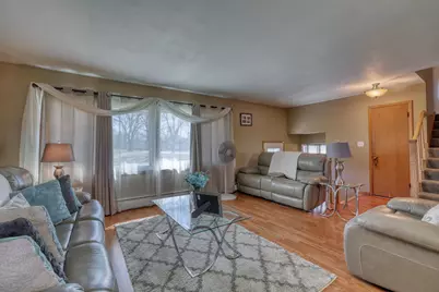4605 N 107th St, Wauwatosa, WI 53225 - Photo 6