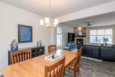 3513  Olde Howell Rd, Waukesha, WI 53188 - Photo 4