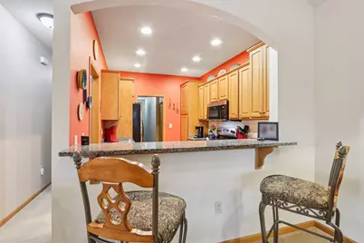 N28W6646  Alyce St, Cedarburg, WI 53012 - Photo 6