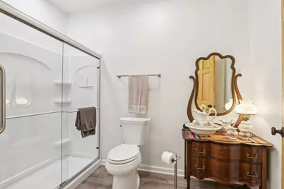 N28W6646  Alyce St, Cedarburg, WI 53012 - Photo 16