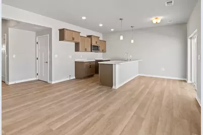 1675  Reigle Dr Unit #2, Kewaskum, WI 53040 - Photo 10