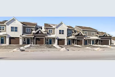 1675  Reigle Dr Unit #4, Kewaskum, WI 53040 - Photo 4