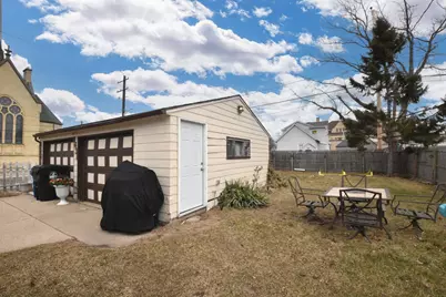 1431  Erie St, Racine, WI 53402 - Photo 28