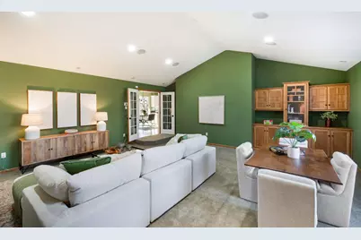 N59W38235  Mainland Dr, Oconomowoc, WI 53066 - Photo 20