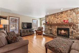 W318S3638 Perkins Rd, Genesee, WI 53189 - Photo 4