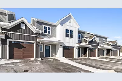 1675  Reigle Dr Unit #1, Kewaskum, WI 53040 - Photo 2