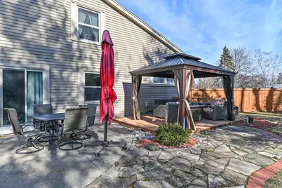 11249 N Oriole Ln, Mequon, WI 53092 - Photo 38