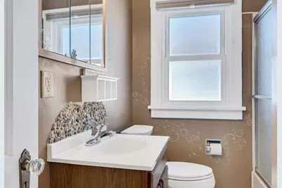 2212  16th St, La Crosse, WI 54601 - Photo 16