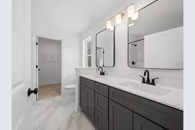 1589  Meadowview Ct, Whitewater, WI 53190 - Photo 8