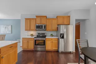 1960 Foxcroft Ln, Waukesha, WI 53189 - Photo 16