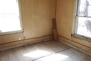 1105 W Keefe Ave, Milwaukee, WI 53206 - Photo 8