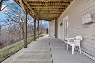 315 Prairie Song Dr, Waukesha, WI 53188 - Photo 44