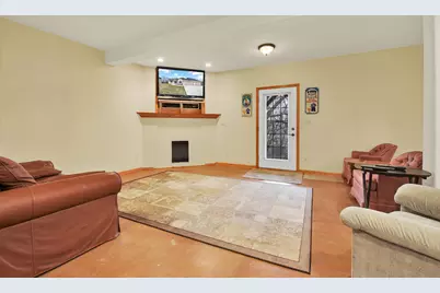 315  Prairie Song Dr, Waukesha, WI 53188 - Photo 32