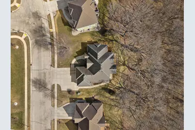 315  Prairie Song Dr, Waukesha, WI 53188 - Photo 52