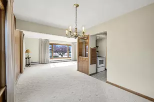 17880 Redvere Dr, Brookfield, WI 53045 - Photo 20