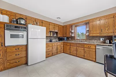 138 E Lehman St, Neosho, WI 53059 - Photo 10