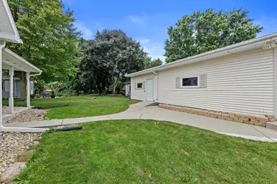 138 E Lehman St, Neosho, WI 53059 - Photo 38
