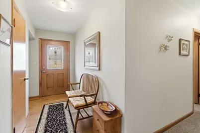 309  Roberts Dr, Mukwonago, WI 53149 - Photo 16