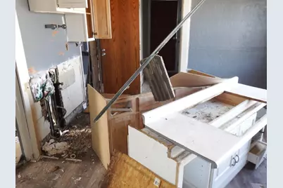 3249 N 13th St, Milwaukee, WI 53206 - Photo 14