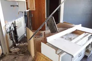 3249 N 13th St, Milwaukee, WI 53206 - Photo 14