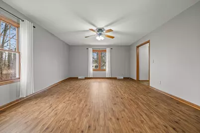 11912  28th Ave, Pleasant Prairie, WI 53158 - Photo 8