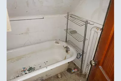 2556 N Humboldt Blvd, Milwaukee, WI 53212 - Photo 14