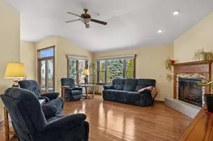 1408 Prairie Ln, Sheboygan Falls, WI 53085 - Photo 8