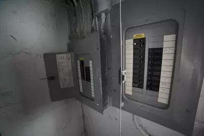 2104 S 71st St, West Allis, WI 53219 - Photo 16