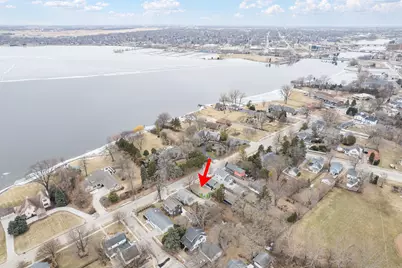 1230  Bay Shore Dr, Oshkosh, WI 54901 - Photo 12