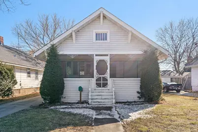 911  75th St, Kenosha, WI 53143 - Photo 2