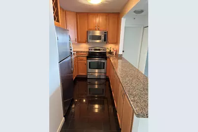 1660 N Prospect Ave #2304, Milwaukee, WI 53202 - Photo 6