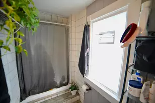 916 S 75th St, West Allis, WI 53214 - Photo 8