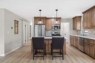 6956 W Morgan Ave, Milwaukee, WI 53220 - Photo 10