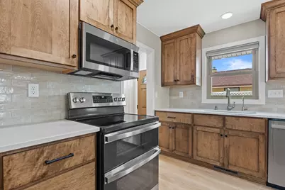 6956 W Morgan Ave, Milwaukee, WI 53220 - Photo 12