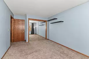 17360 W Lincoln Ave, New Berlin, WI 53146 - Photo 22