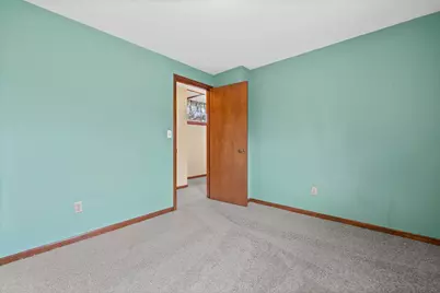 1423  West Lawn Ave, Racine, WI 53405 - Photo 20