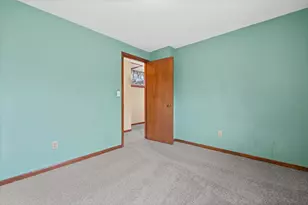 1423 W Lawn Ave, Racine, WI 53405 - Photo 20