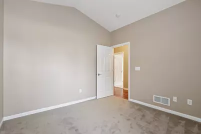 1110  Black Bear Dr, Mukwonago, WI 53149 - Photo 22