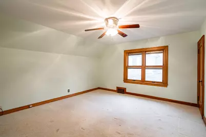 2951 N 70th St, Milwaukee, WI 53210 - Photo 26