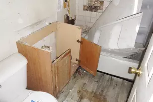 2632 N 28th St, Milwaukee, WI 53210 - Photo 8