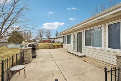 8810 S Patricia Blvd, Oak Creek, WI 53154 - Photo 52