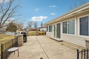 8810 S Patricia Blvd, Oak Creek, WI 53154 - Photo 52