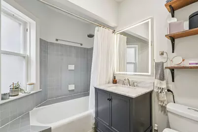 1704 E Kane St #F, Milwaukee, WI 53202 - Photo 18