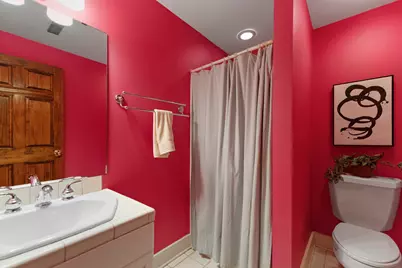 637 E Carlisle Ave, Whitefish Bay, WI 53217 - Photo 64