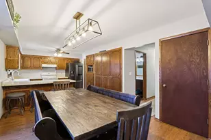 N28W22131 Indianwood Ct, Pewaukee, WI 53186 - Photo 16