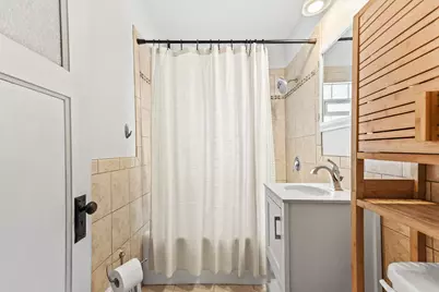 4518 N Woodburn St, Shorewood, WI 53211 - Photo 18