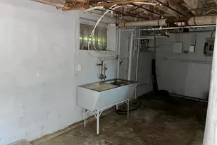 1331 N 22nd St, Milwaukee, WI 53205 - Photo 22