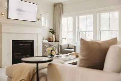 1250  Fairhaven Blvd, Elm Grove, WI 53122 - Photo 4