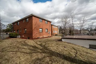3437 N 83rd St #3439, Milwaukee, WI 53222 - Photo 10