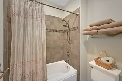 W292N4254  Prairie Wind Cir, Delafield, WI 53072 - Photo 26